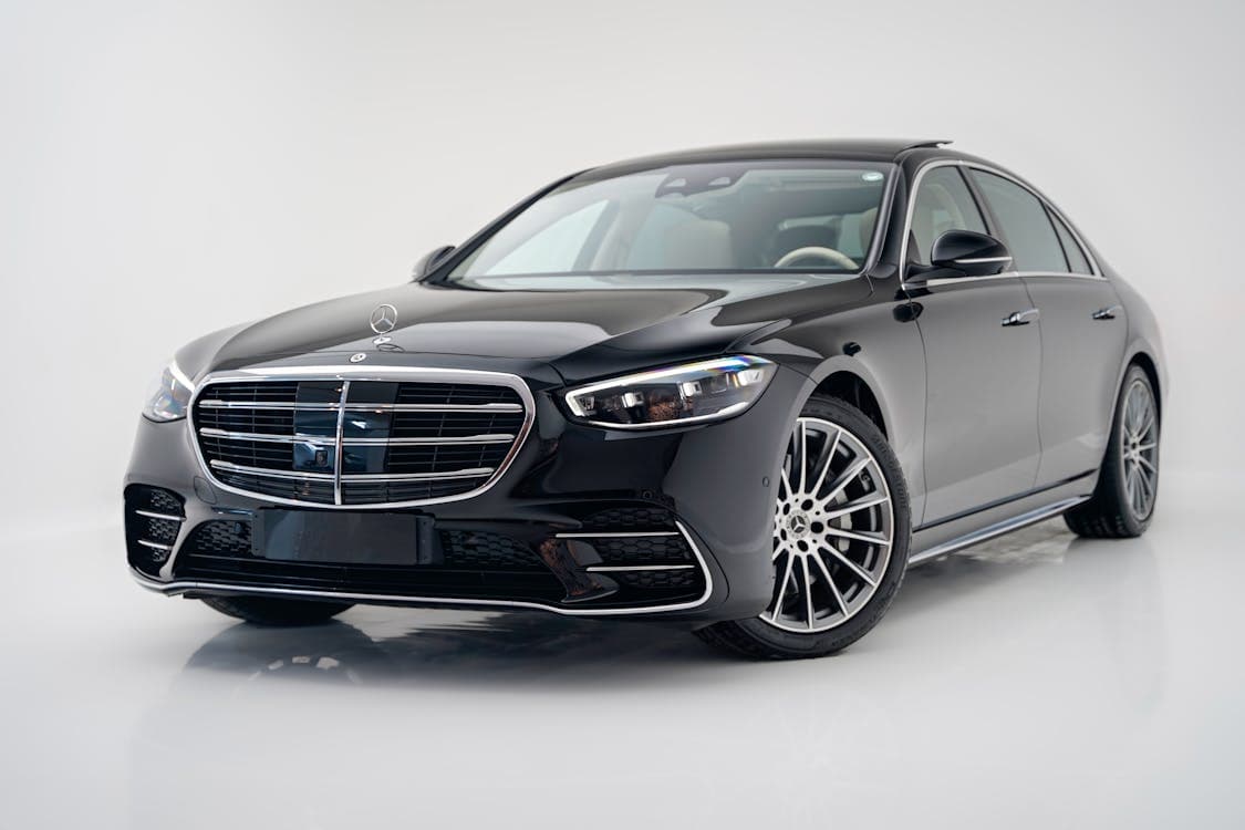 BMW 3er vs. Mercedes C-Klasse: Der ehrliche Vergleich 2026