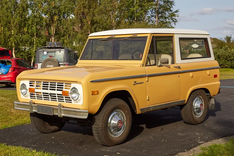 Ford Bronco
