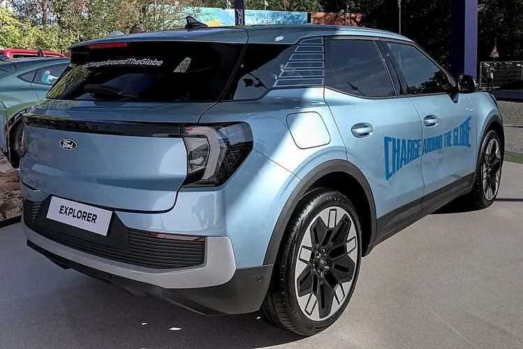 Ford Explorer EV