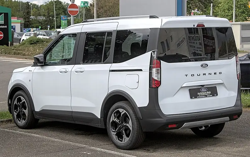 Ford Tourneo Courier