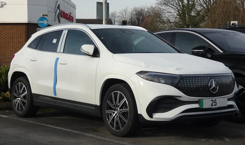 Mercedes-Benz EQA