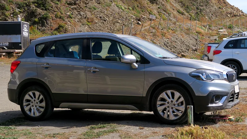 Suzuki S-Cross