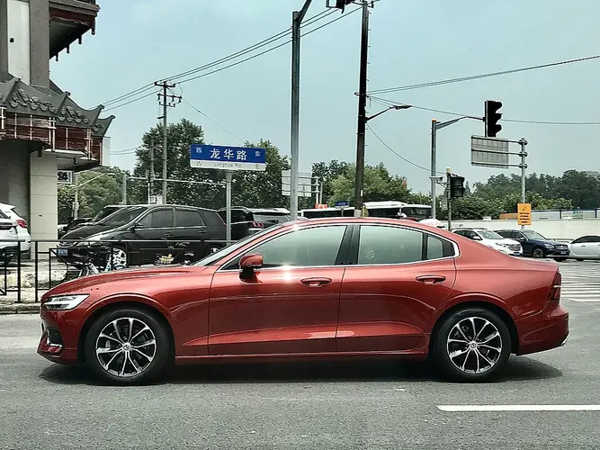 Volvo S60